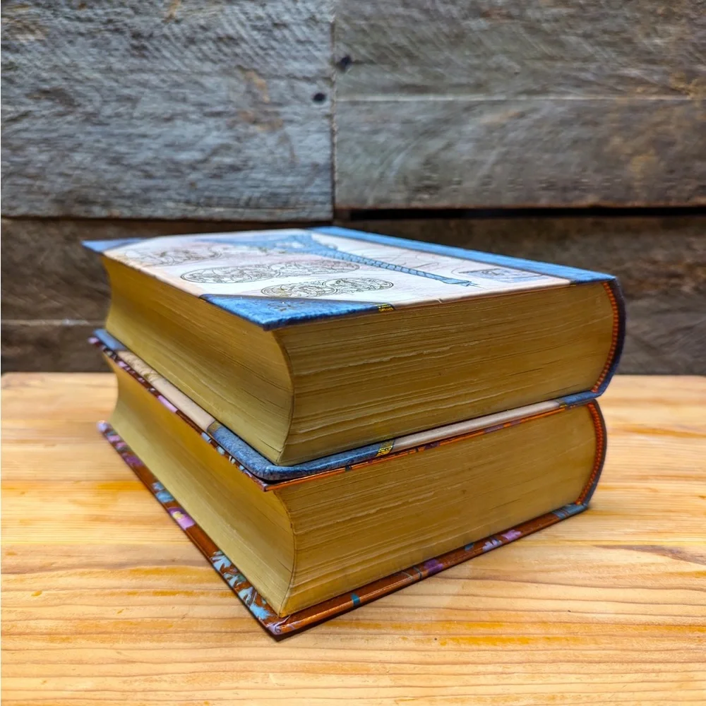 Pair of decorative book keepsake boxes. Nature and Paris themed. - Picture 4 of 9